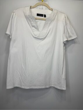 Rafaella White Short-Sleeve Scoop Neck Tee with Embroidered Trim